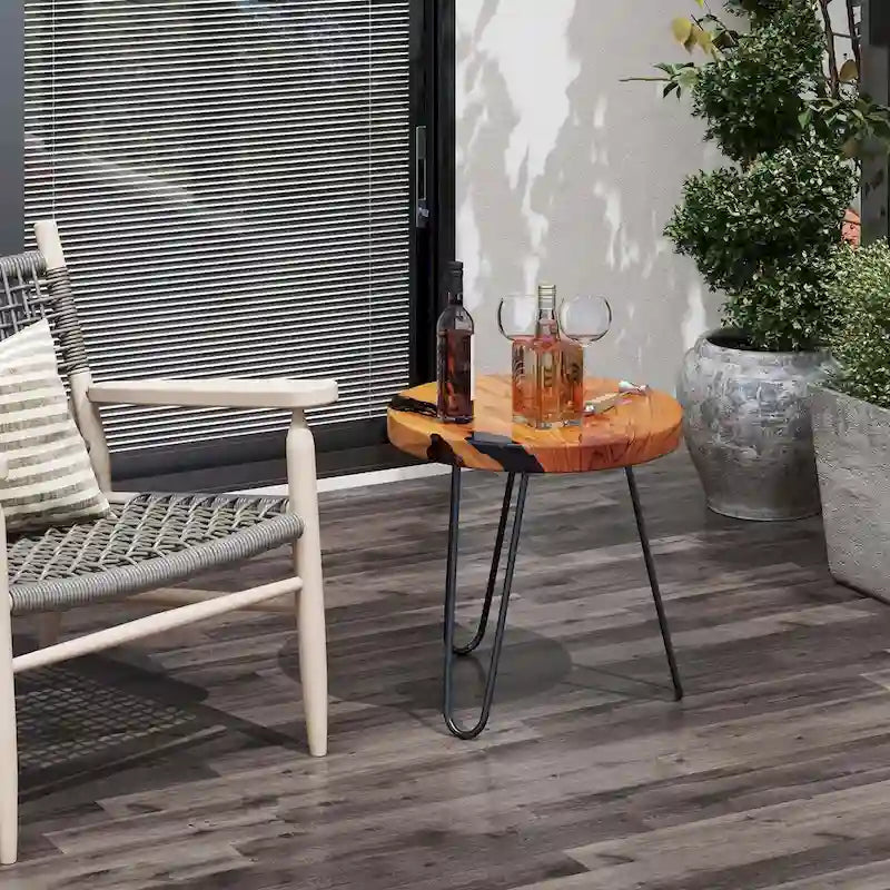 Tavolino Rotondo Marrone con Bordo Naturale, Legno di Teak e Resina, Uso Singolo