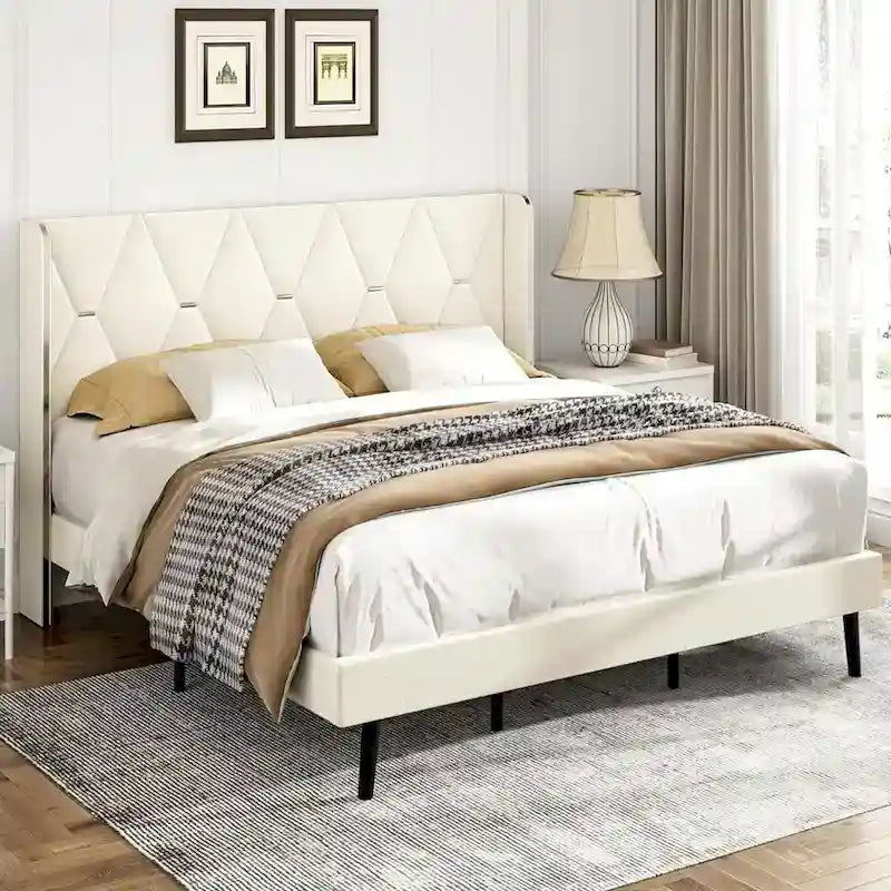 Struttura letto a piattaforma Yellow Queen in velluto con testiera ad alette, per 2